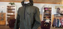 Load image into Gallery viewer, Army green windbreaker