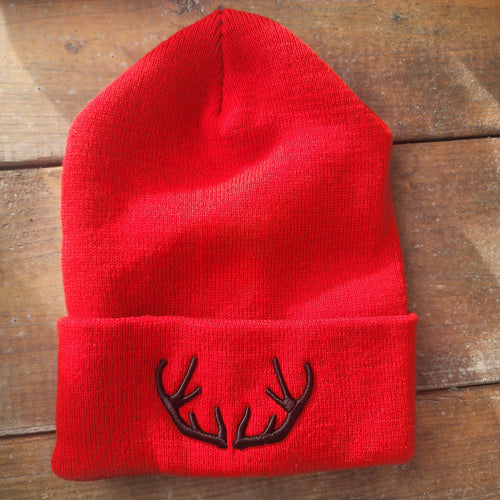 Red natjuk hat