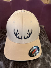 Load image into Gallery viewer, Beige Natjuk cap