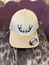 Load image into Gallery viewer, Beige Natjuk cap