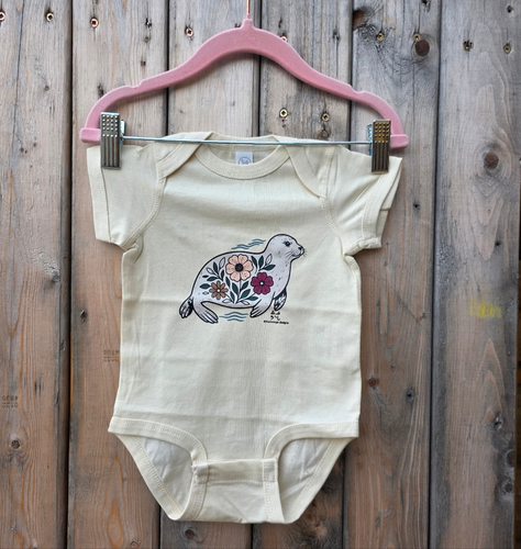 Floral natsiq natural white onesie