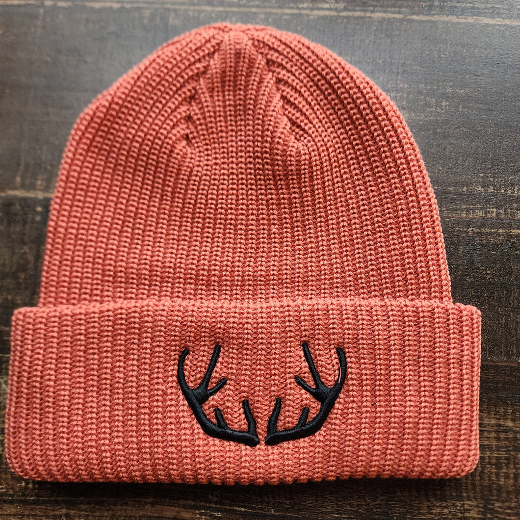 Coral Natjuk beanie