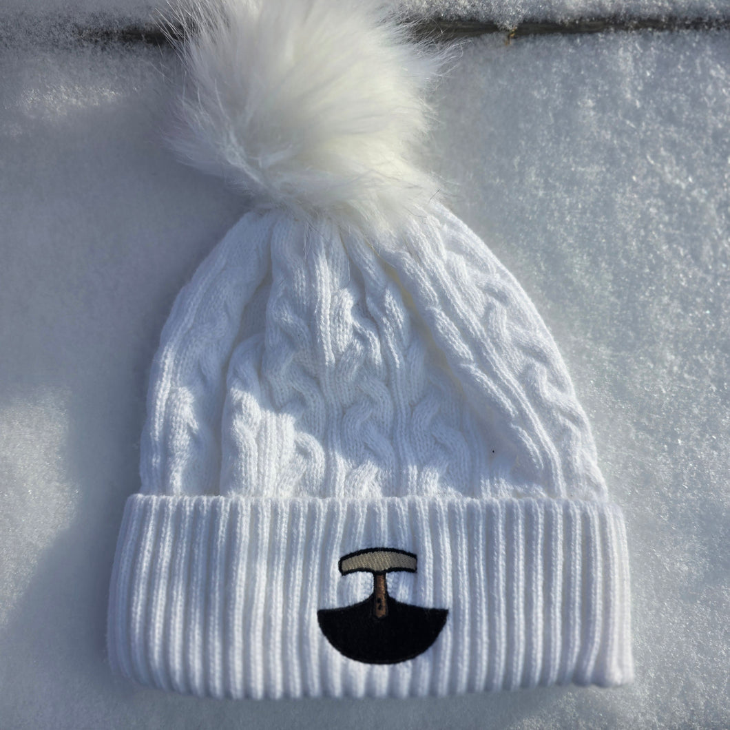 beanie - white uluk