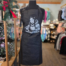 Load image into Gallery viewer, Pitsilik apron with pockets